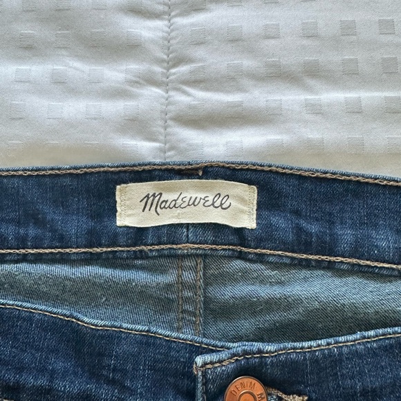 Madewell 10” High Rise Skinny Jean - Picture 4 of 5